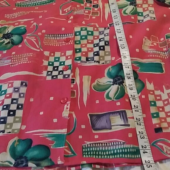 Vintage Hawaiian button down shirt - Picture 10 of 11